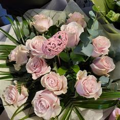 Dozen Long Stemmed Pink Roses