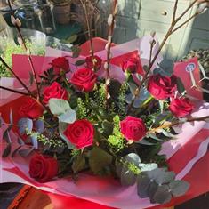  Luxury Dozen Long Stemmed Red Roses