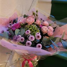 Friendship vase arrangement